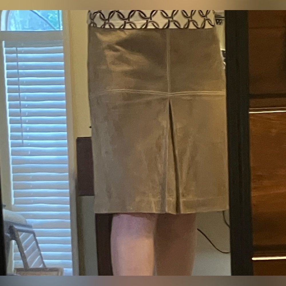 Suede tan skirt, knee length, front kick